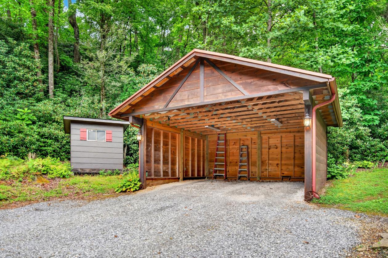 Creekfront Equestrian Estate Bordering Pisgah Forest - photo 23