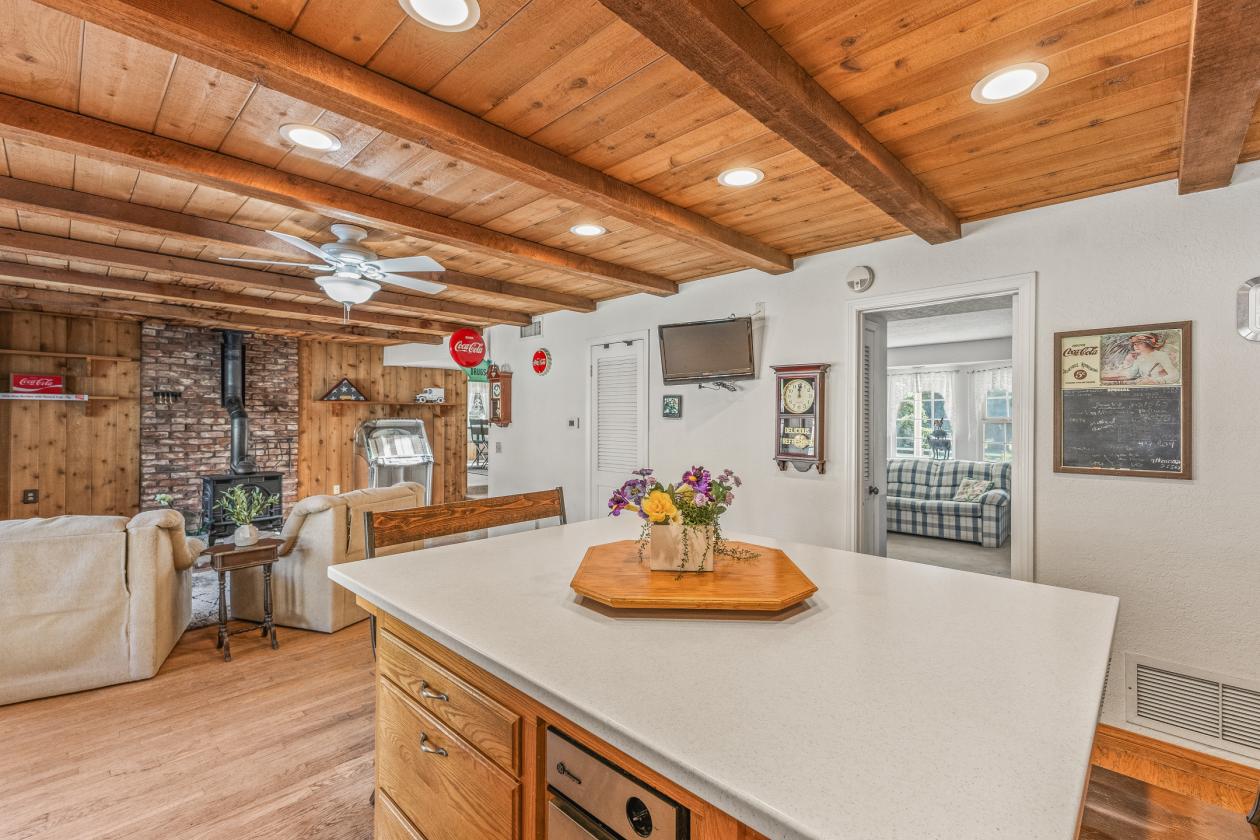 Sand Canyon Horse Property | 2.5 Acres & 4 Stalls - photo 21