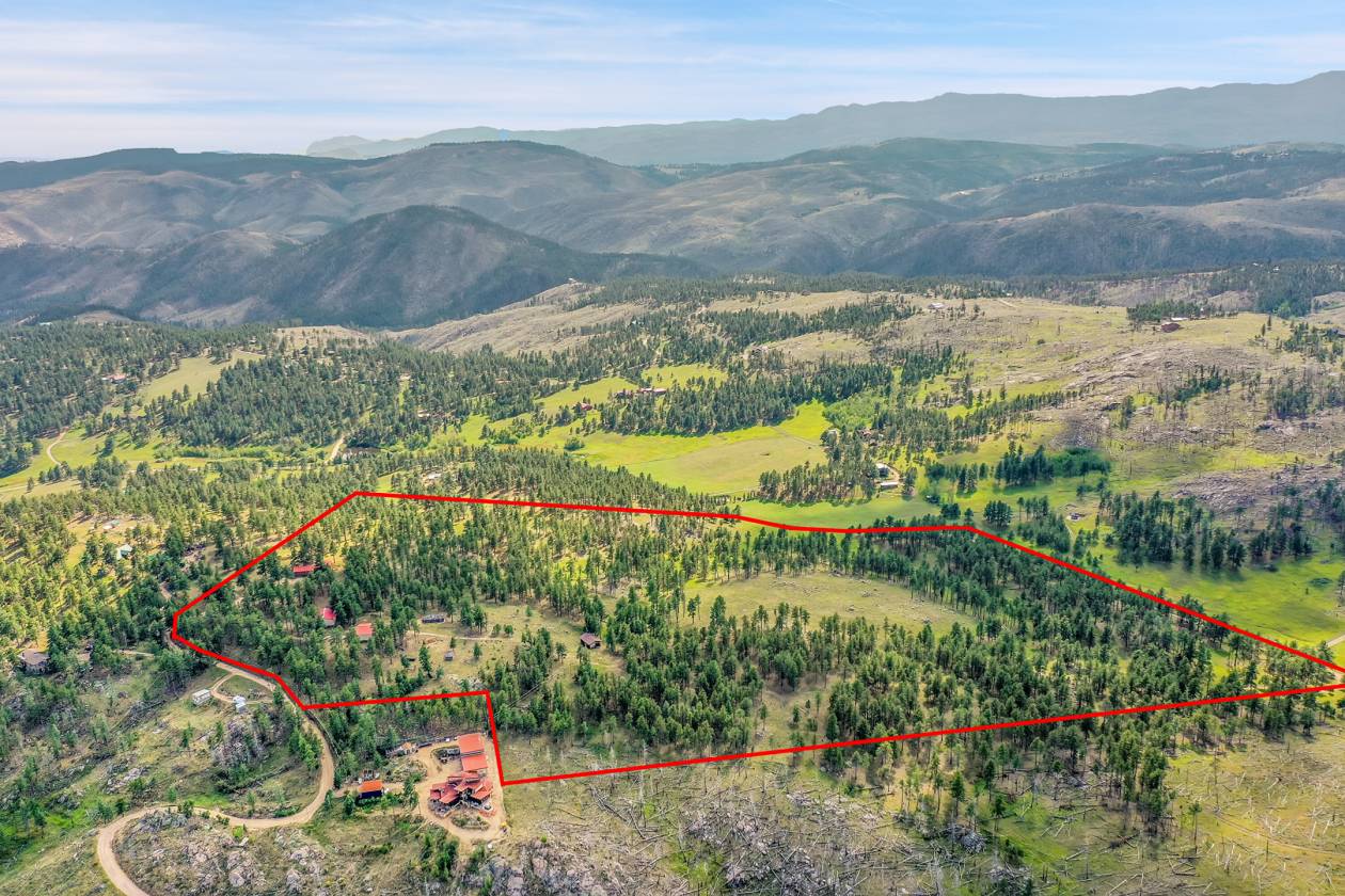 Horse Property for sale.