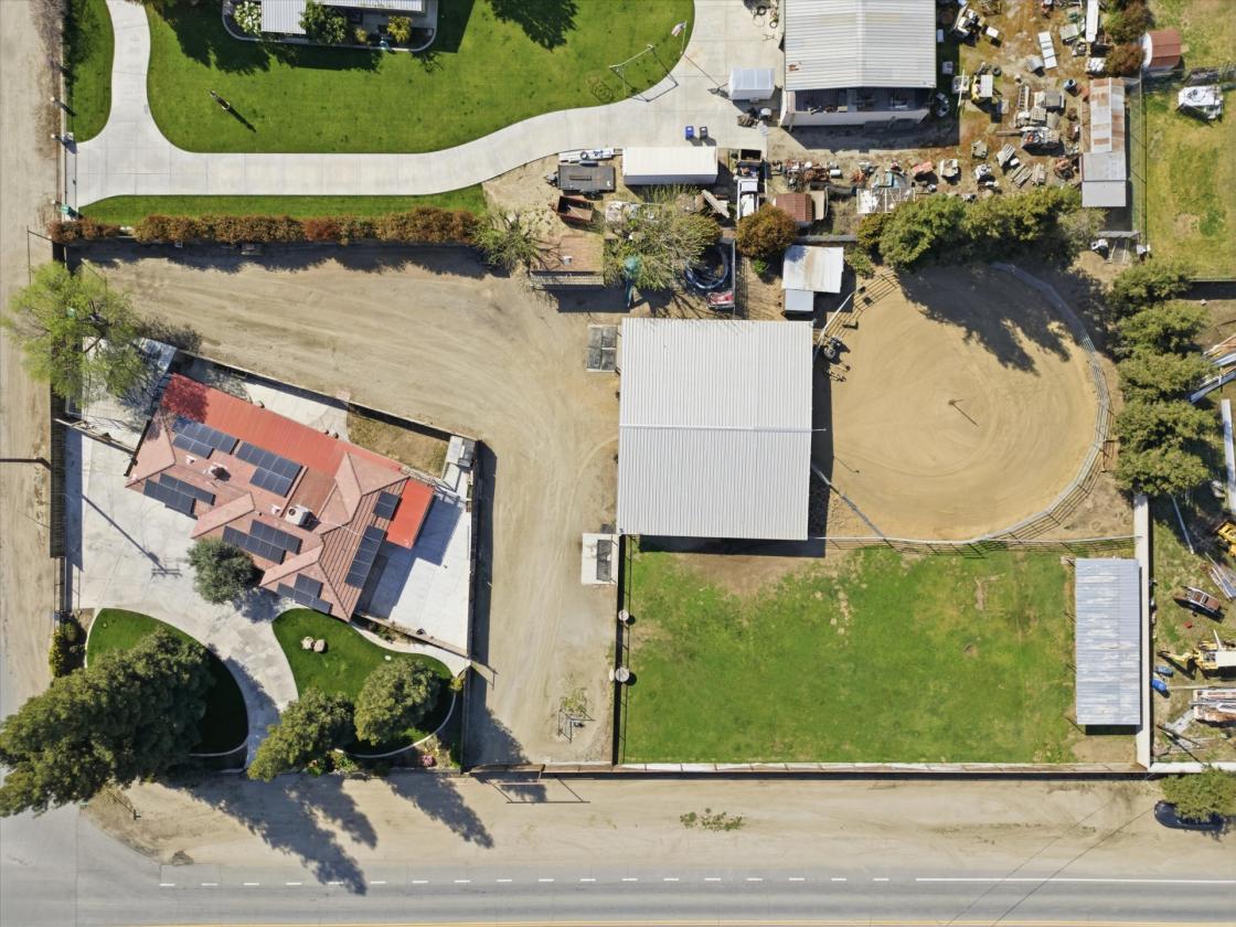 Turnkey 1-Acre Horse Setup w/ Mare Motel *County* - photo 6