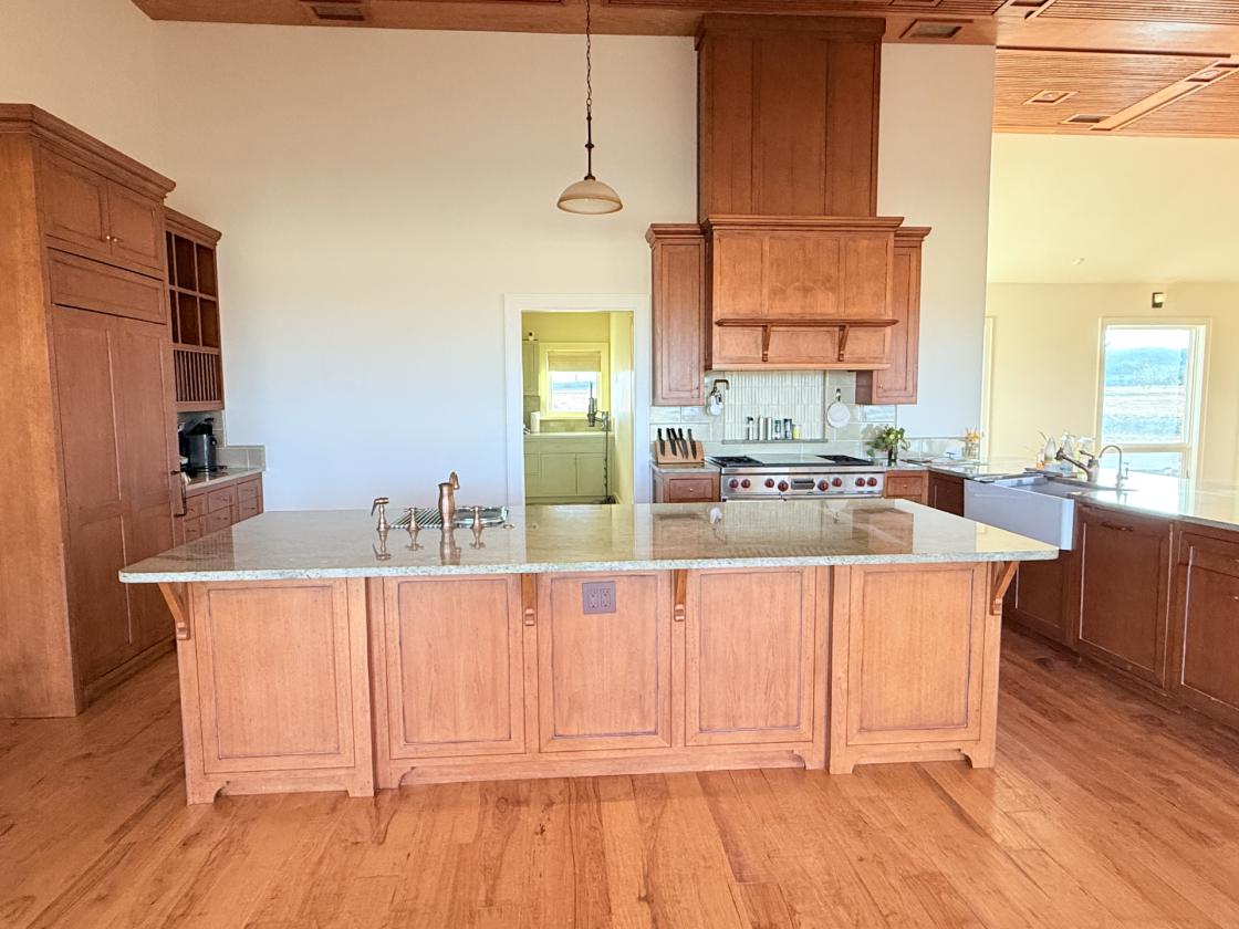 The Hayfield House - photo 6