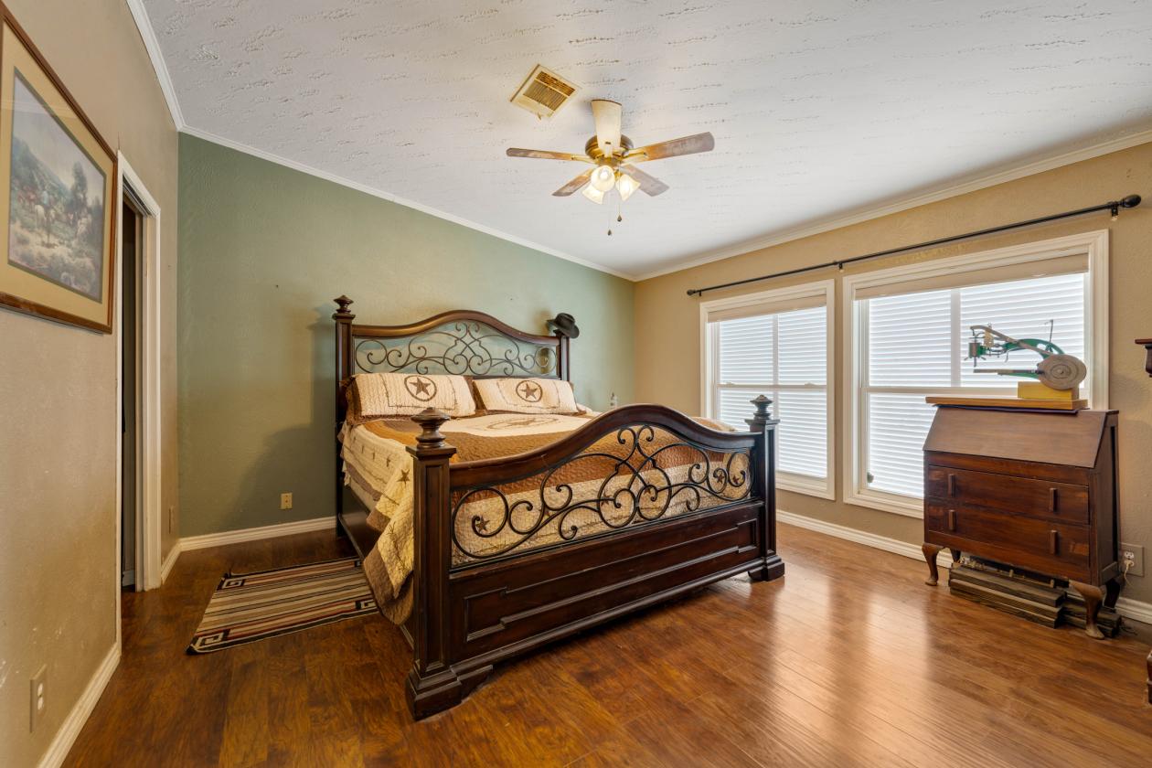 Turnkey Equine Property w/ Functional Improvements - photo 16
