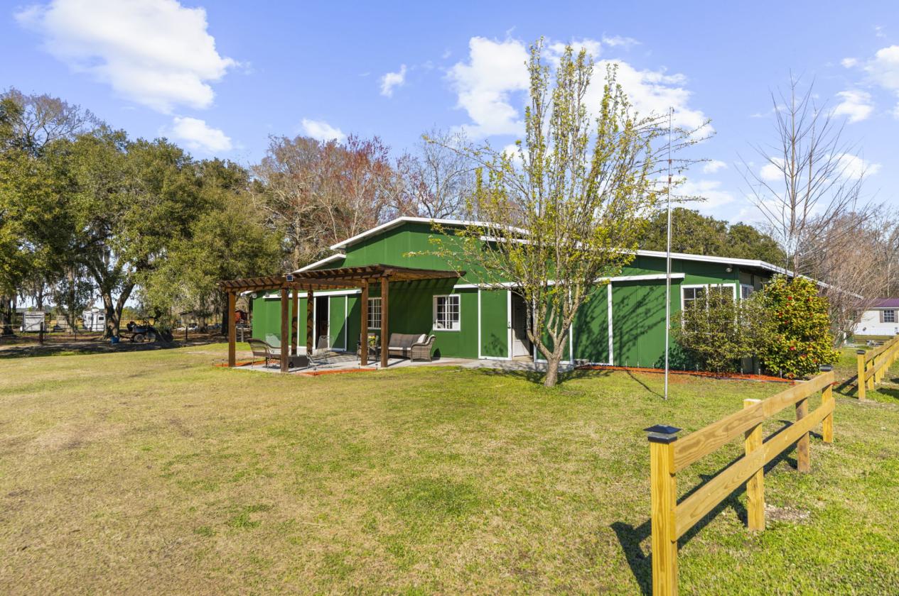 Dream Horse Property on Almost 16 Stunning Acres - photo 1