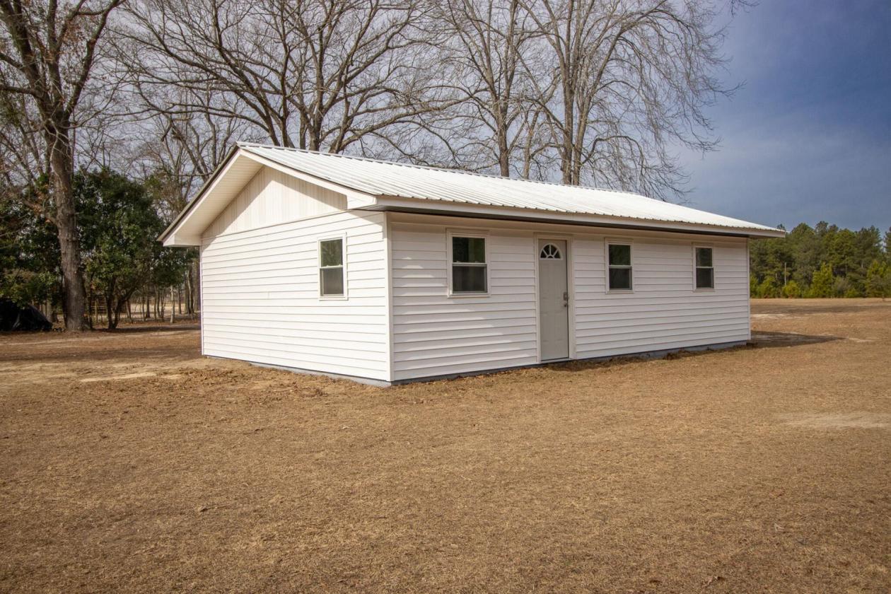 Affordable Horse Farm on 13 acres in Aiken County - photo 17
