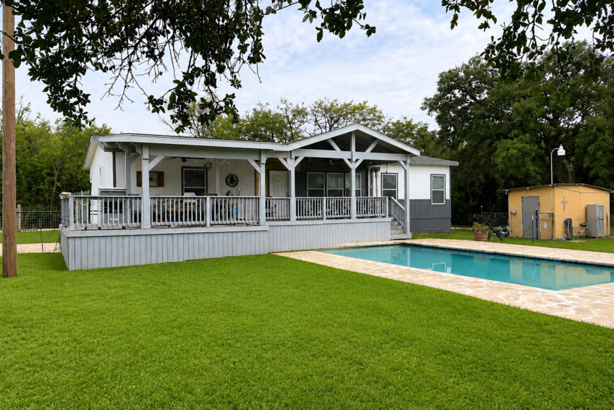 98± Acre Farm & Ranch North of San Antonio - photo 29
