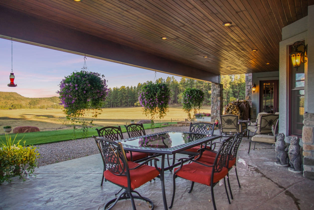 35 Acres Beautiful Horse Property with Custom Luxury Home Bayfield, La Plata County, Colorado