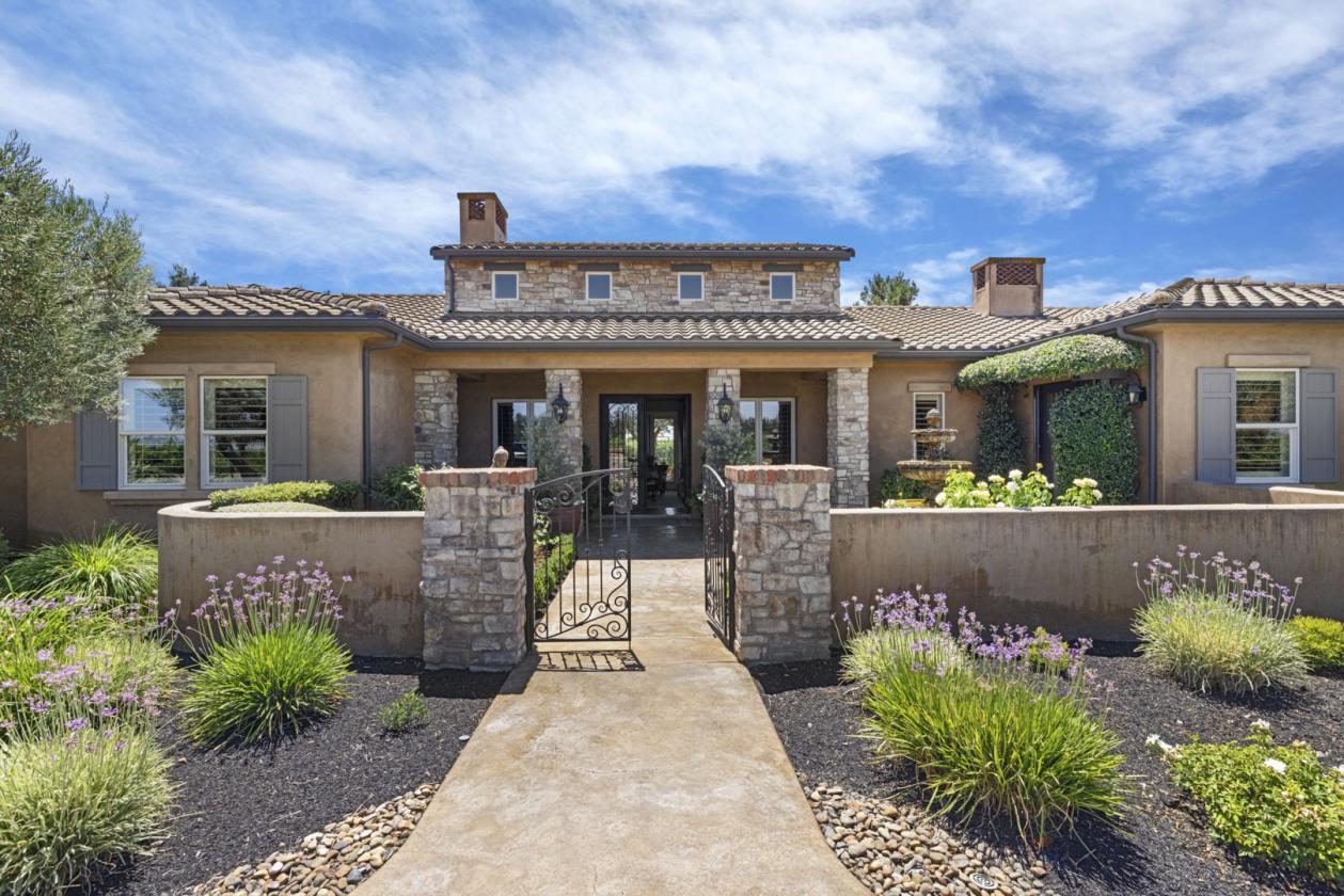 Luxury Equestrian Estate - photo 5