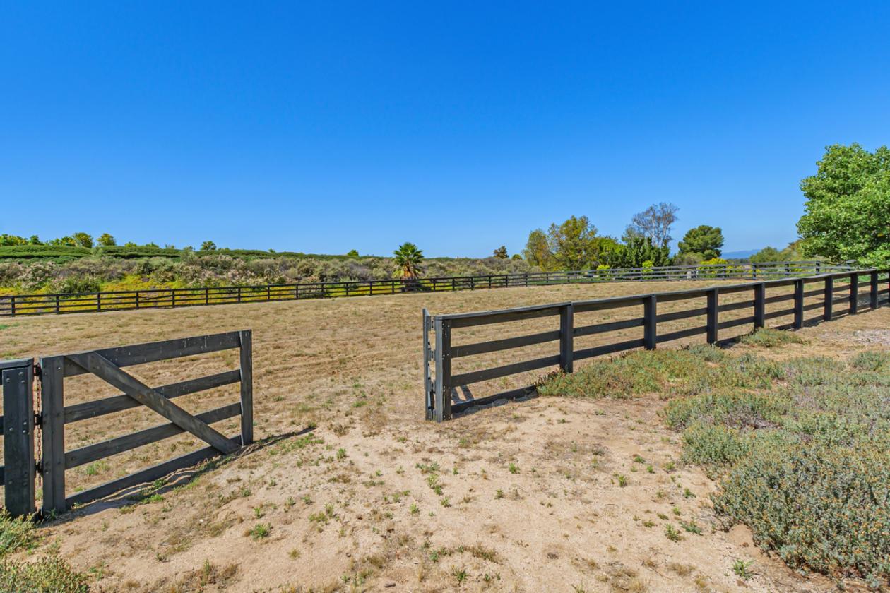 Wine Country horse property with gorgeous views - photo 11