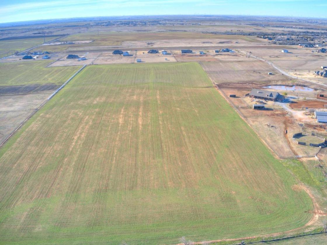 -Indoor Arena and More in Piedmont, OK - photo 25