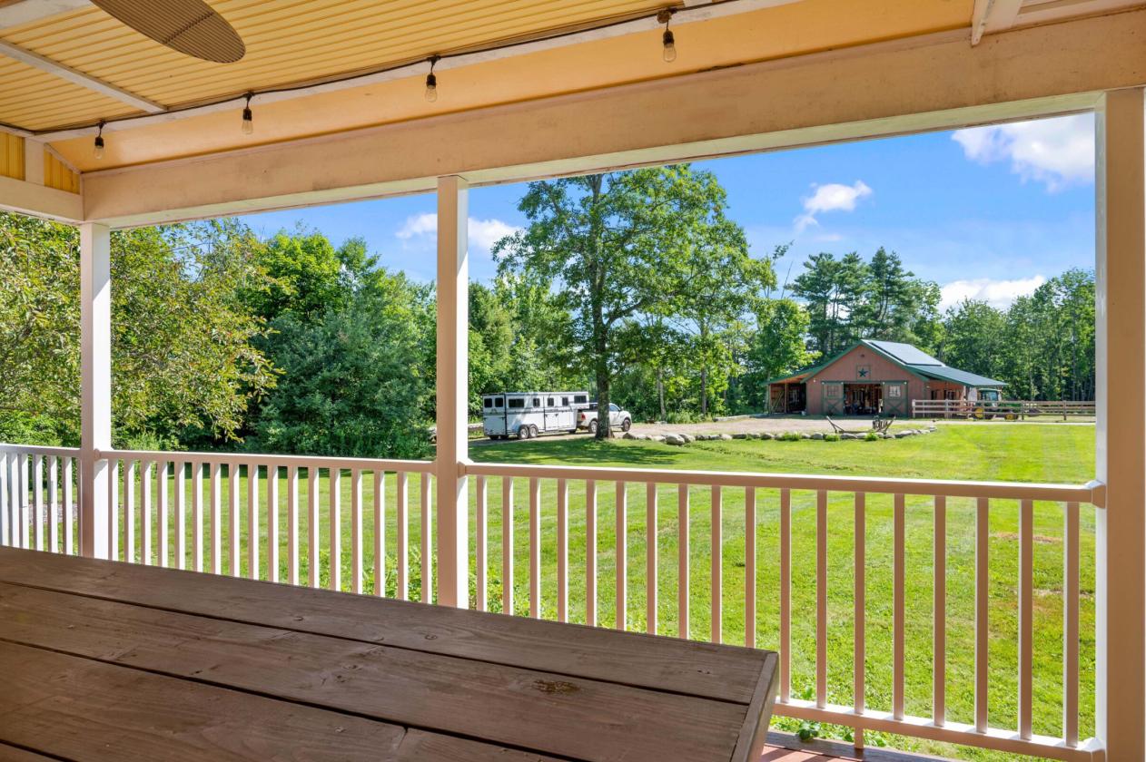 ENERGY EFFICIENT EQUESTRIAN HOMESTEAD - photo 26