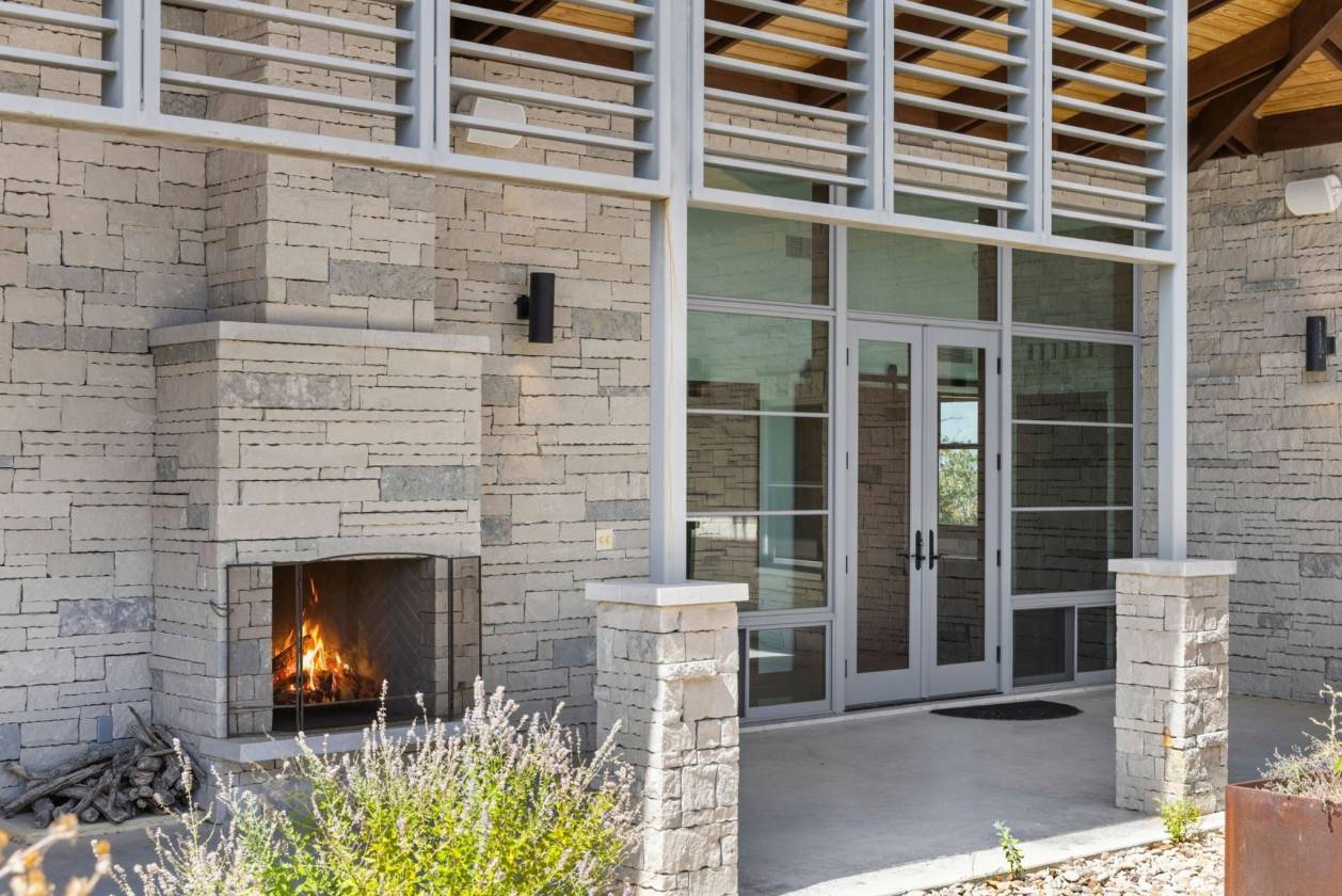 Modern Hill Country Estate with Panoramic Views - photo 7