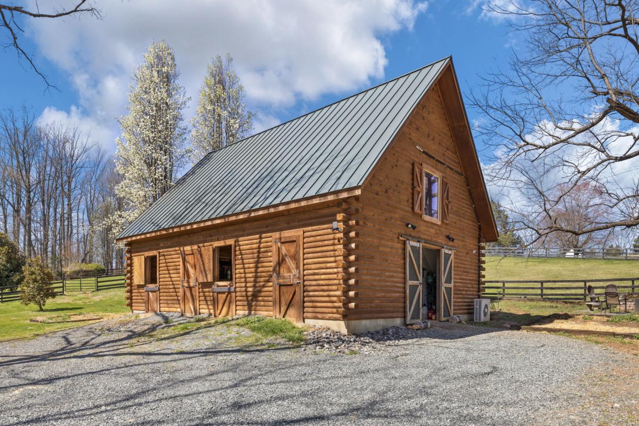 14 Acres. Log Home. Horse-Ready! - photo 12