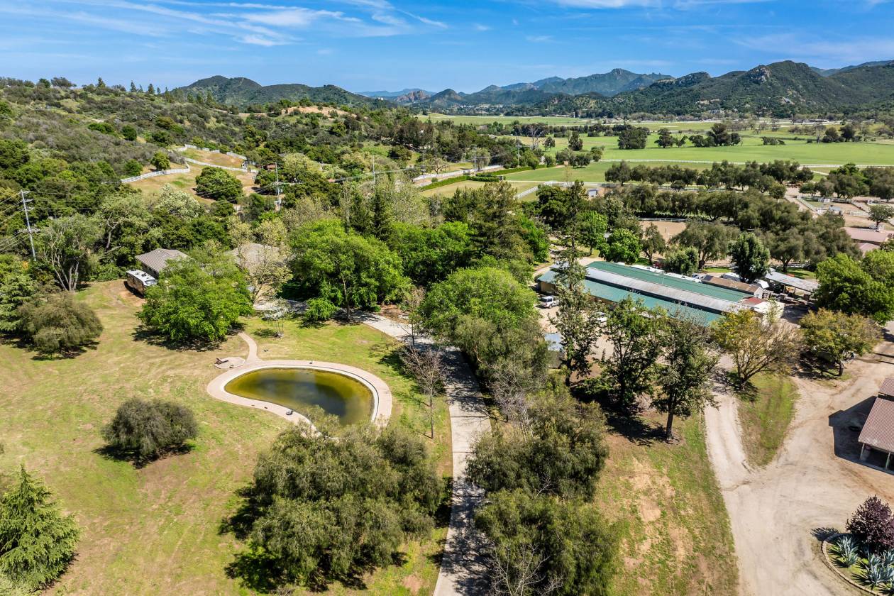 Home & Equestrian Facility-20 Acres-Hidden Valley - photo 7
