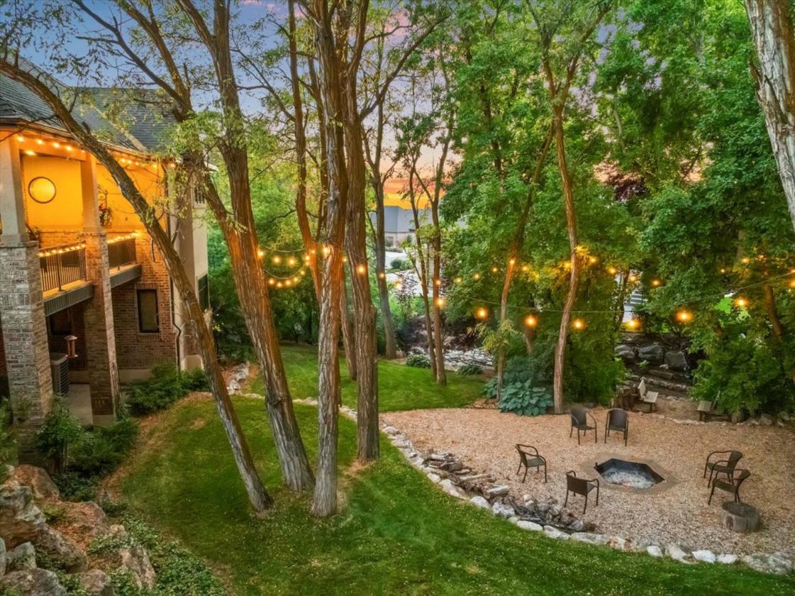 EQUESTRIAN DREAM AND LUXURY LIVING IN ONE - photo 23