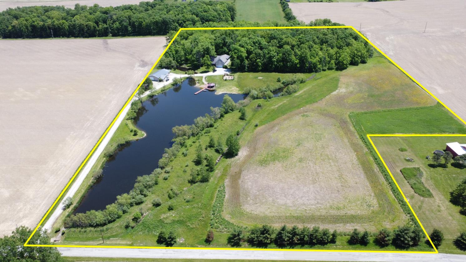 23.46± Acres With Custom Home & Beautiful Pond - photo 2