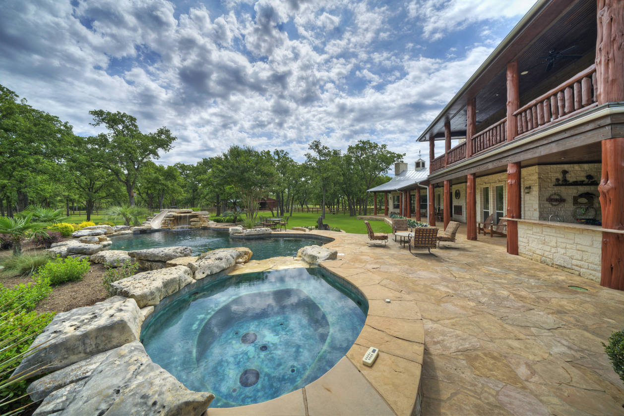 90 Acre Horse Ranch in Dripping Springs, with Natural... Dripping Springs, Hays