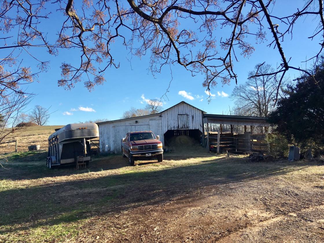 30+ Acre Horse Farm Surrounded by the Blue Ridge &... Roaring River