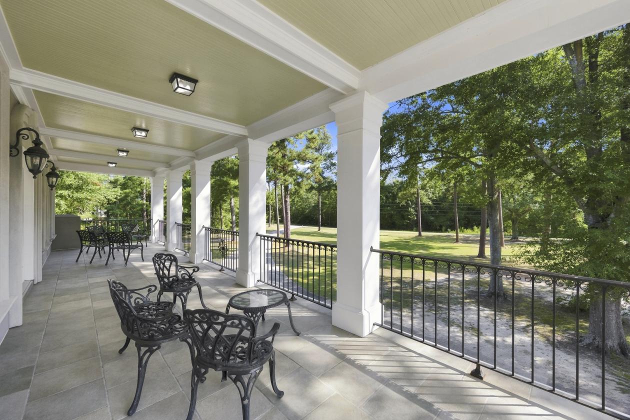 Meticulously Maintained Private Southern Estate - photo 24