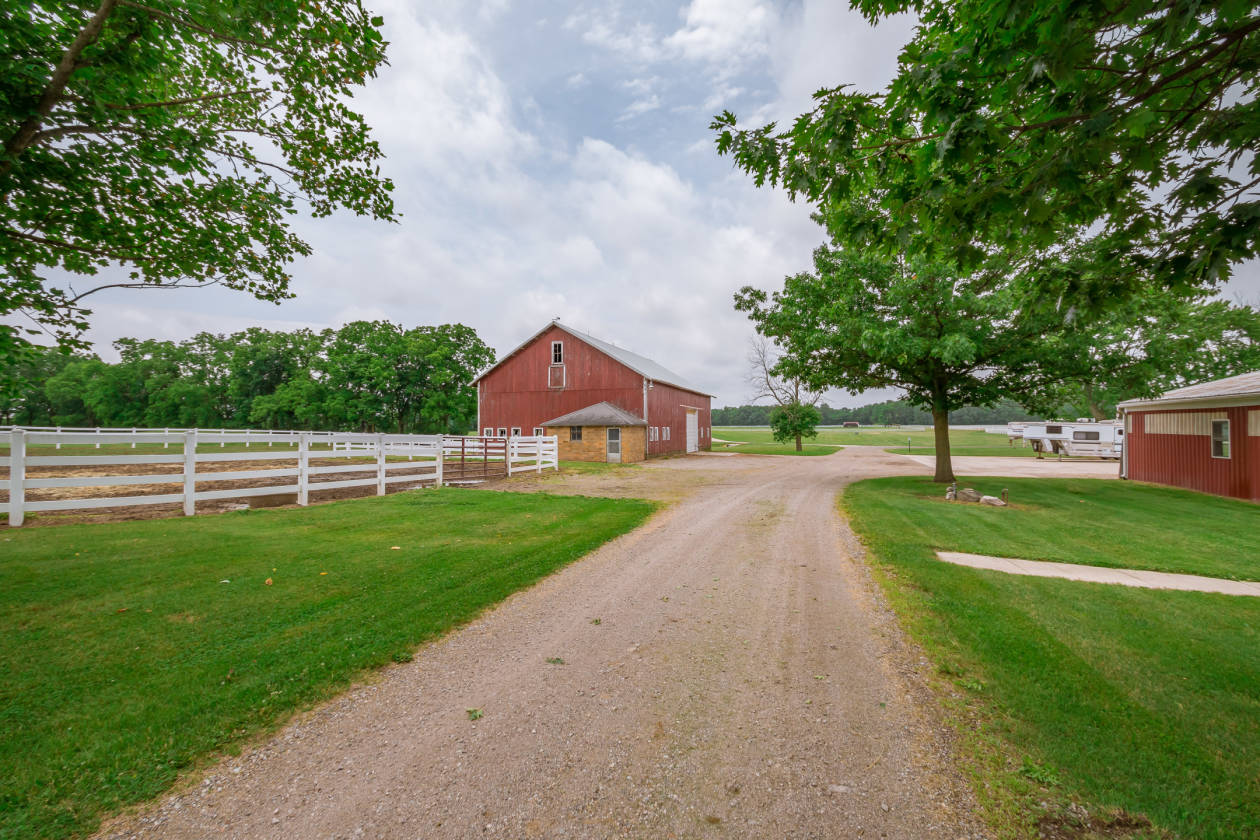 Luxury Equestrian Property with 38,000 SF Barn Plus More Wakarusa, Elkhart County, Indiana