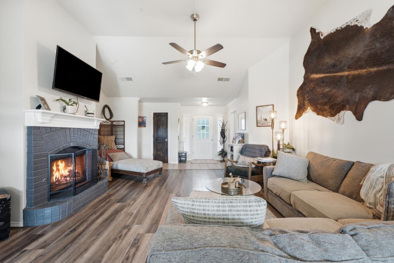 10 Acre Horse Property - photo 4