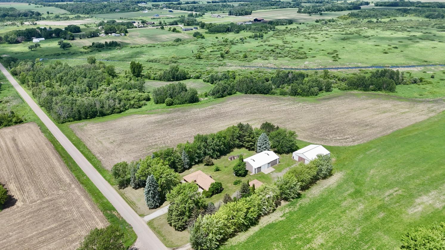 40 Acres!!! - photo 2