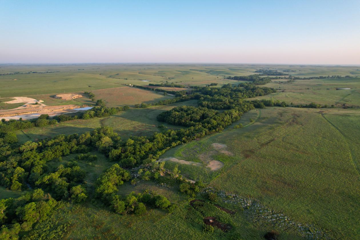 +/-174.7 ac with Log Home, Morton, and Horse Barn - photo 27