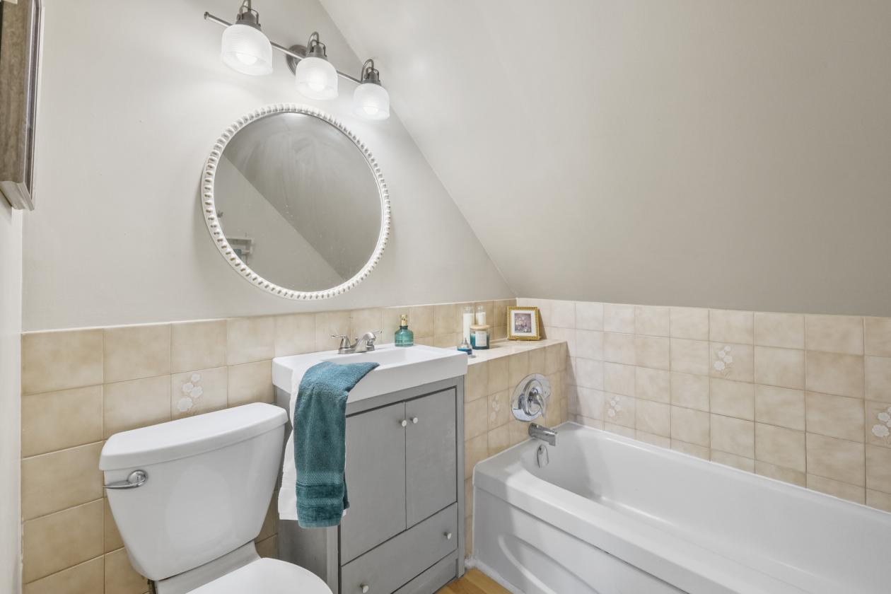 Horse farm with remodeled home with remodeled home - photo 12