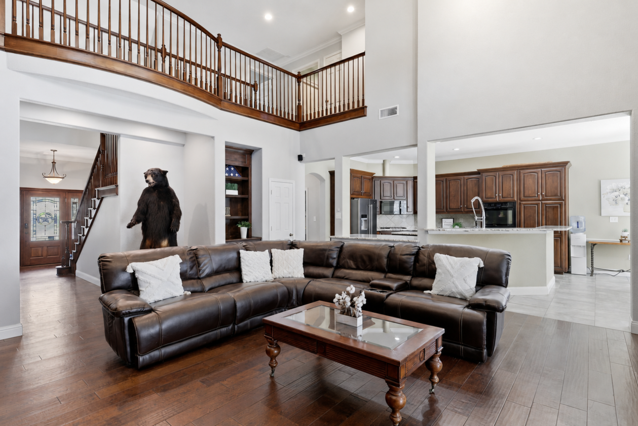 Texas Hill Country-Inspired Custom Home - photo 5