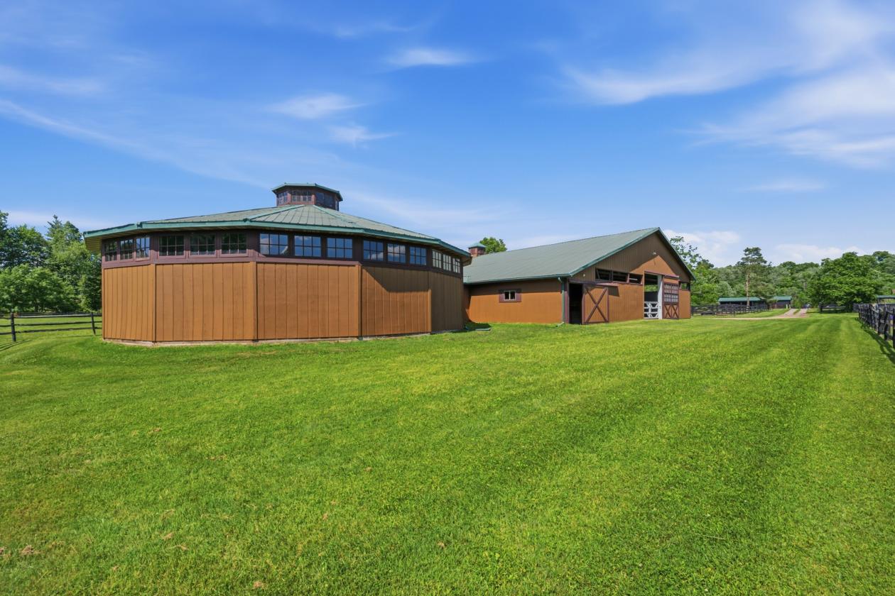 St. Clair Equestrian Facility set on 46 acres! - photo 10