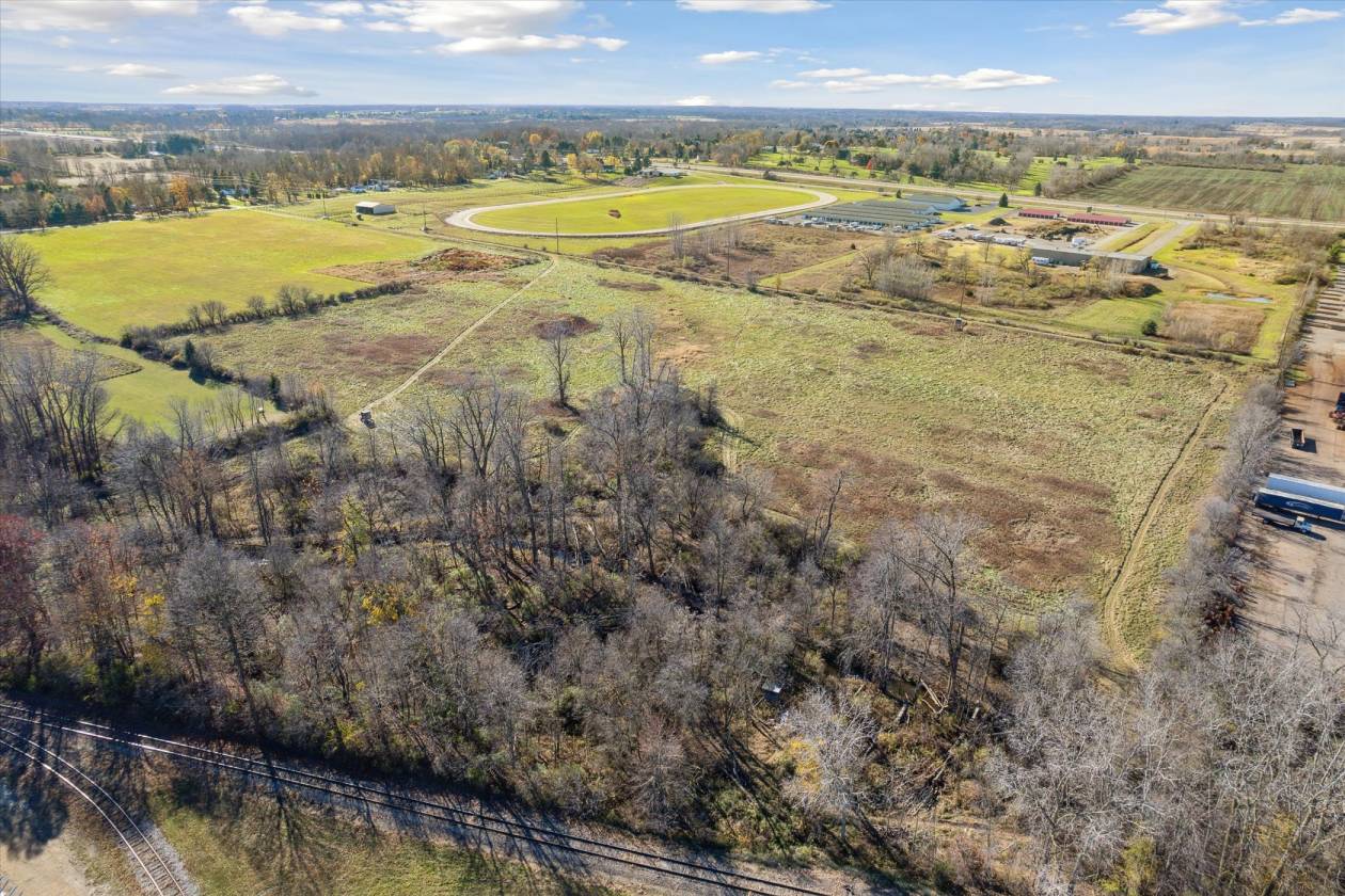 60 Acre Horse Farm with 1/2 Mile Track & 35 Stalls - photo 19