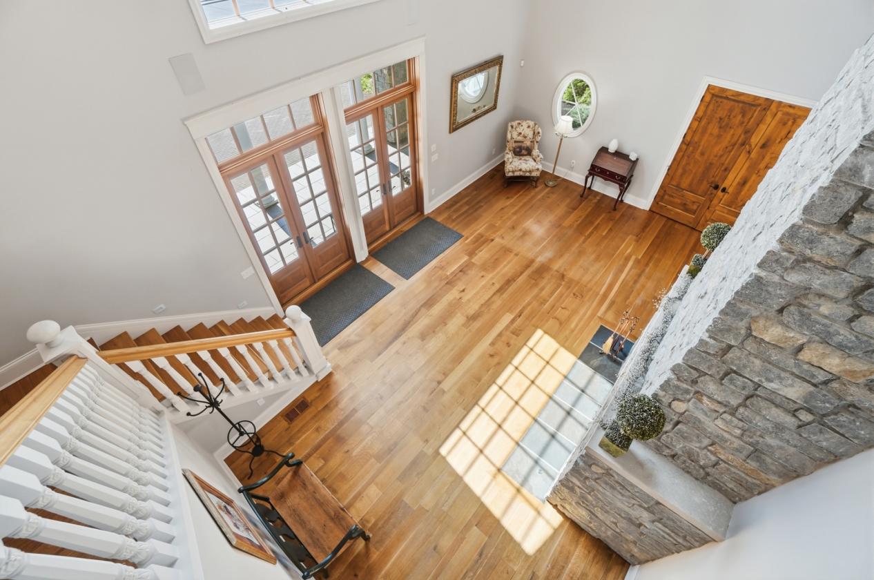 World-Class Estate in Need of Horses - photo 7