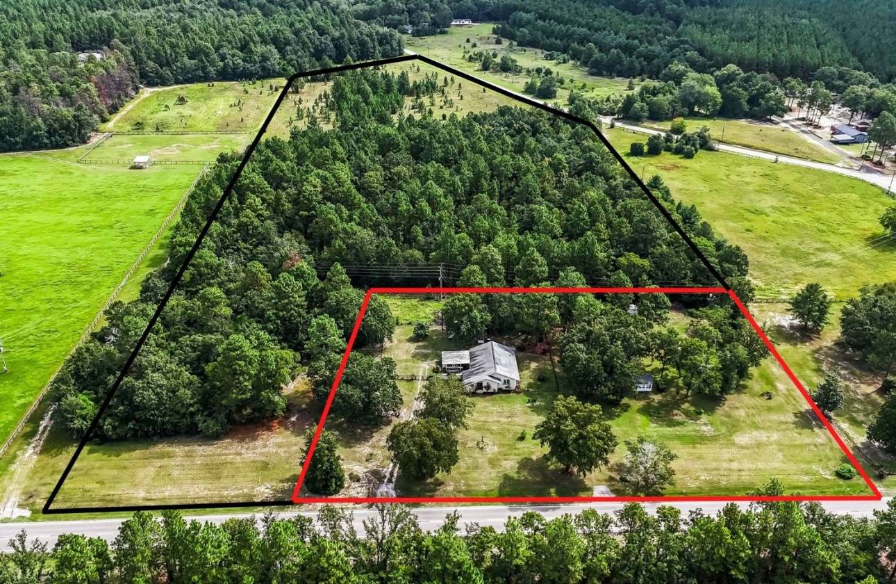 Horse Property for sale.