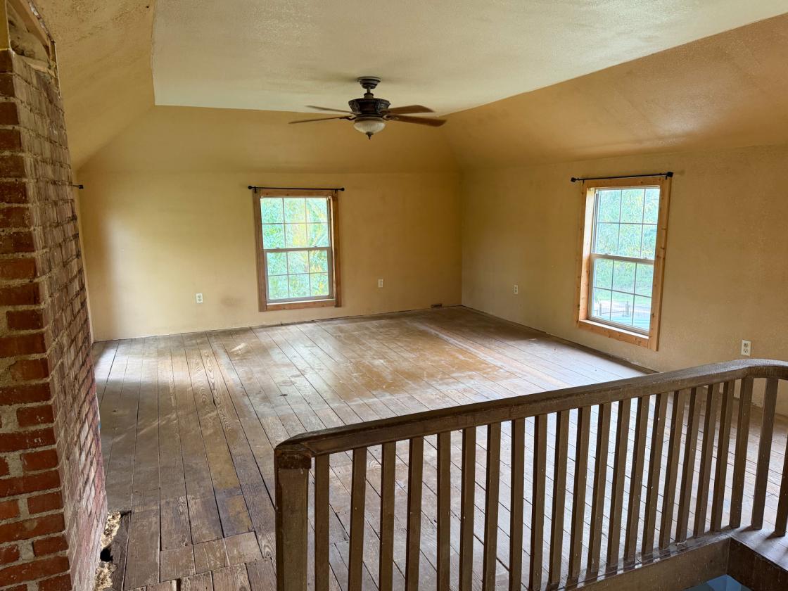 139 Acre Farm - Horse & Livestock Ready - photo 29