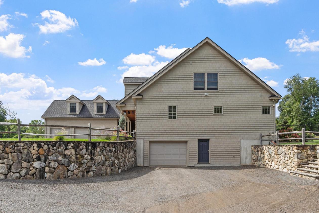 22 Acre Private Estate - photo 4