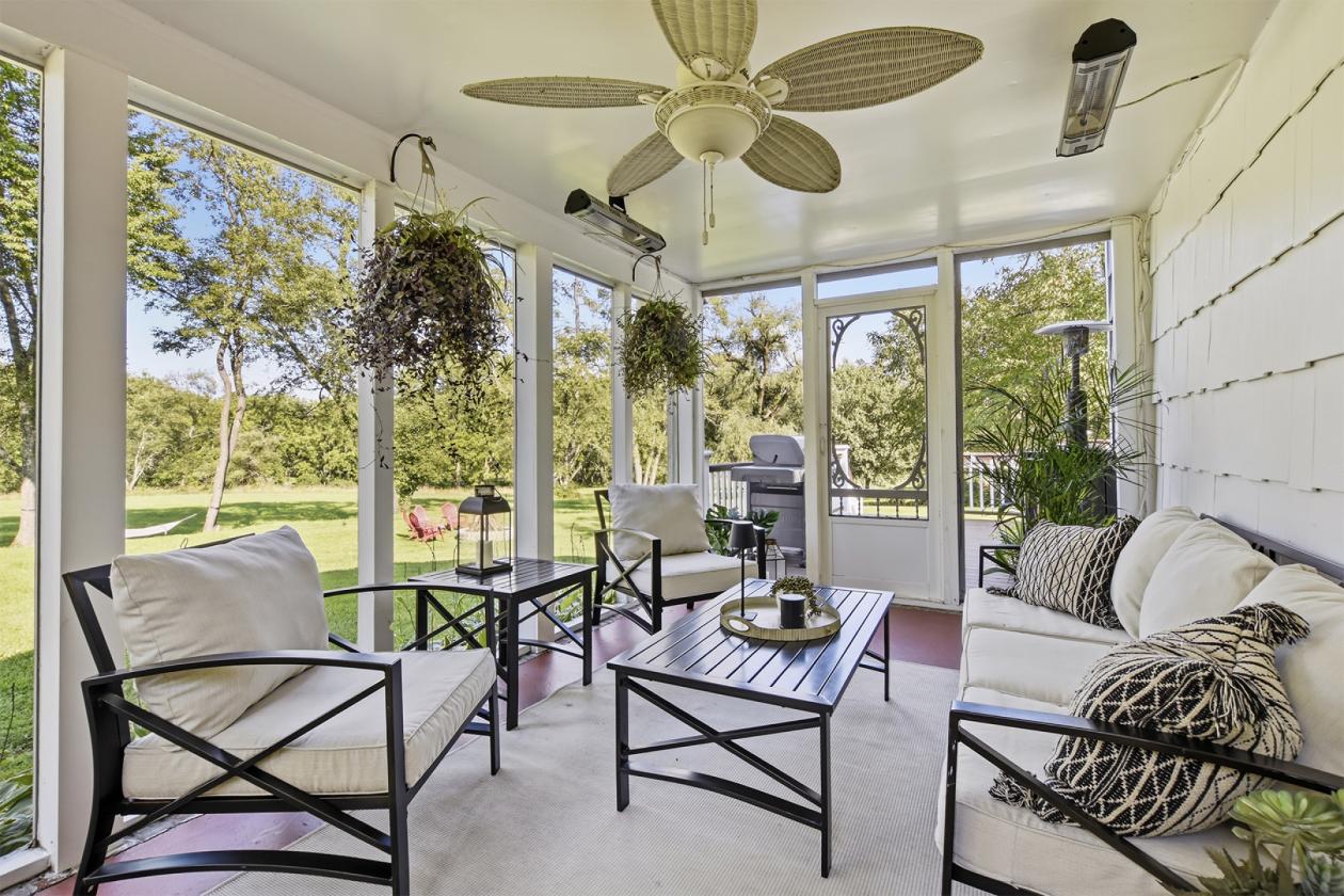 Tewksbury Hobby Farm in Upscale Rural Setting - photo 11