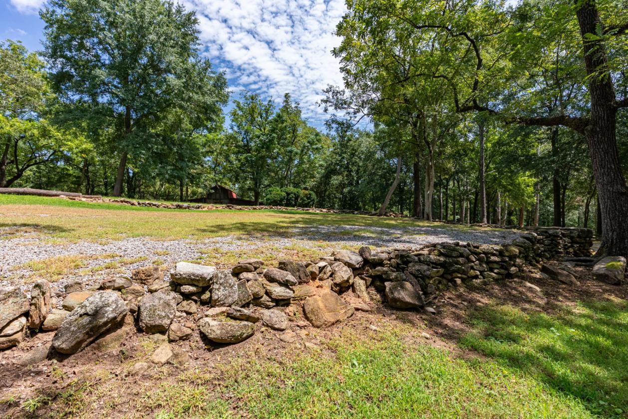Private Retreat with Rustic Barns, Creek and Home - photo 11