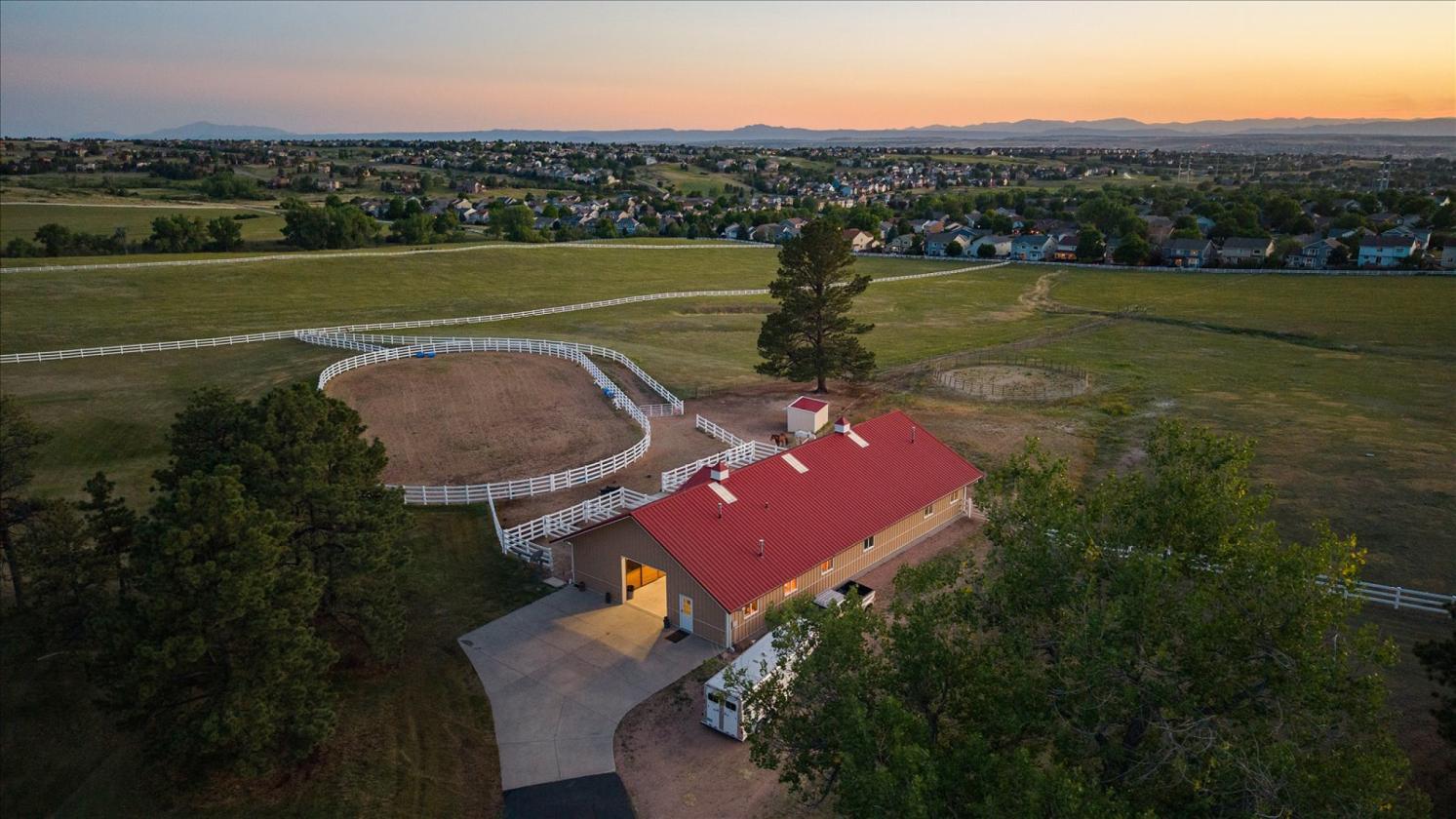 Exquisite 18 Acre Equestrian Estate - photo 20