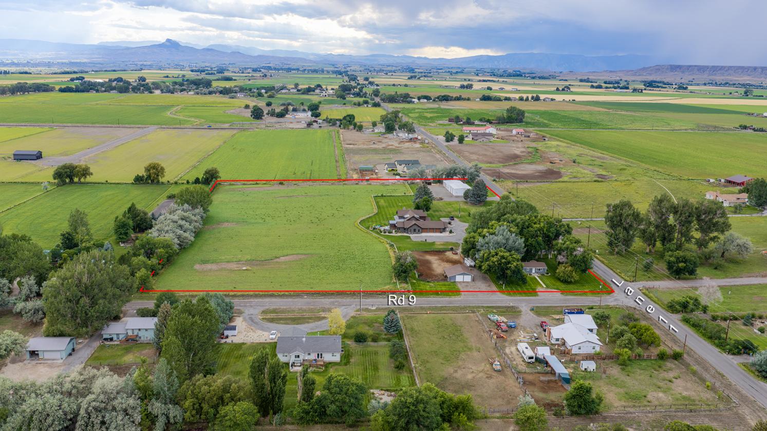 A Grand Wyoming Equestrian Estate Near Yellowstone - photo 30