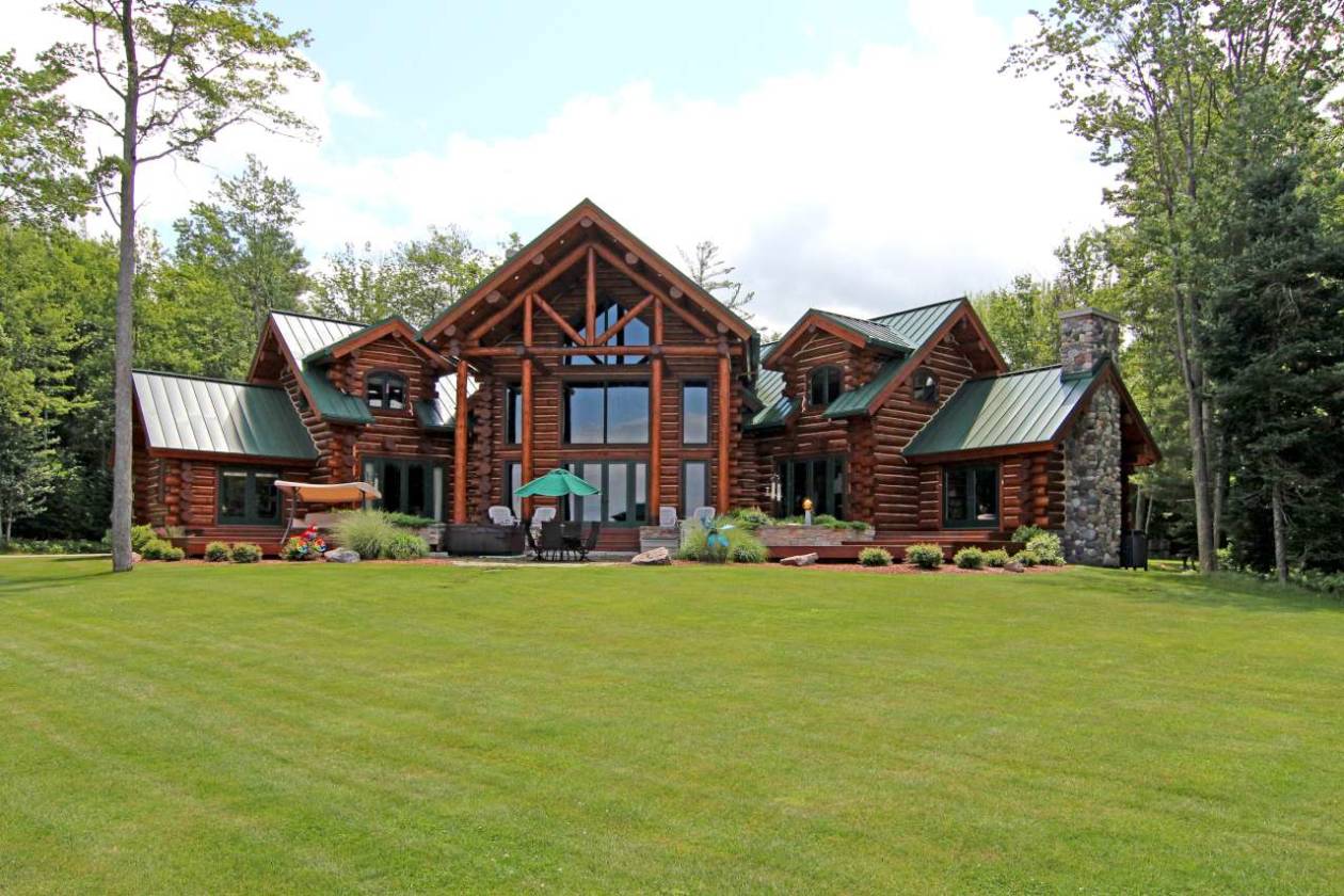 "The Eagles Nest " Fife Lake, Kalkaska County, Michigan Horse