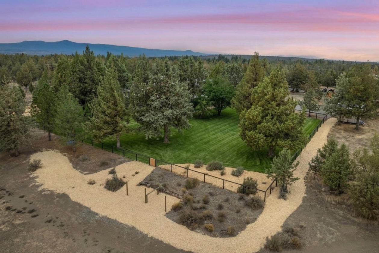 Beautiful Horse Property on 15 Acres - photo 10