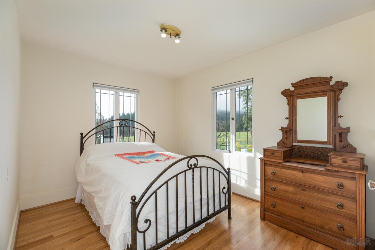 Storybook Home & Timeless Character on 3 acres! - photo 9
