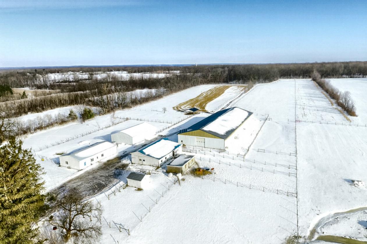 12 Acre farm with additional land available - photo 2