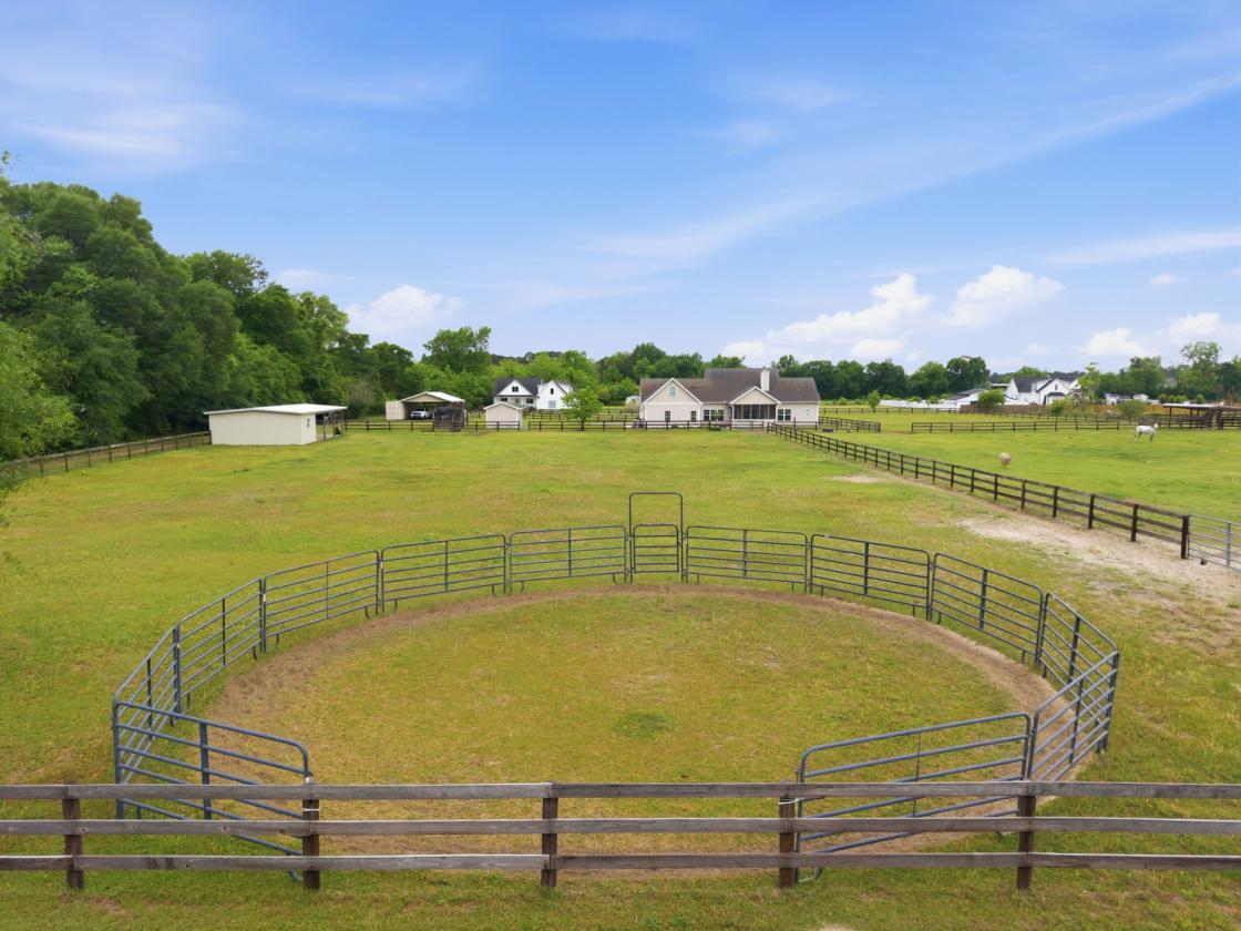 Exceptional & rare offering in New Hanover County - photo 9