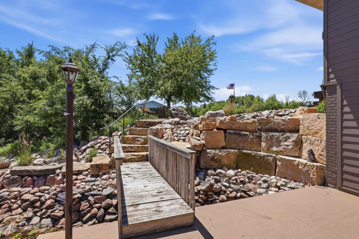 Stunning Views! Opportunities! Flexible Options! - photo 26