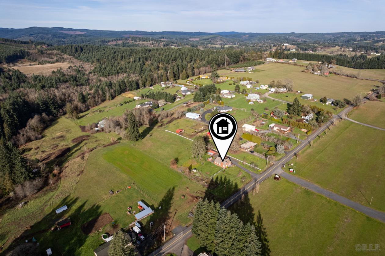 Storybook Home & Timeless Character on 3 acres! - photo 28