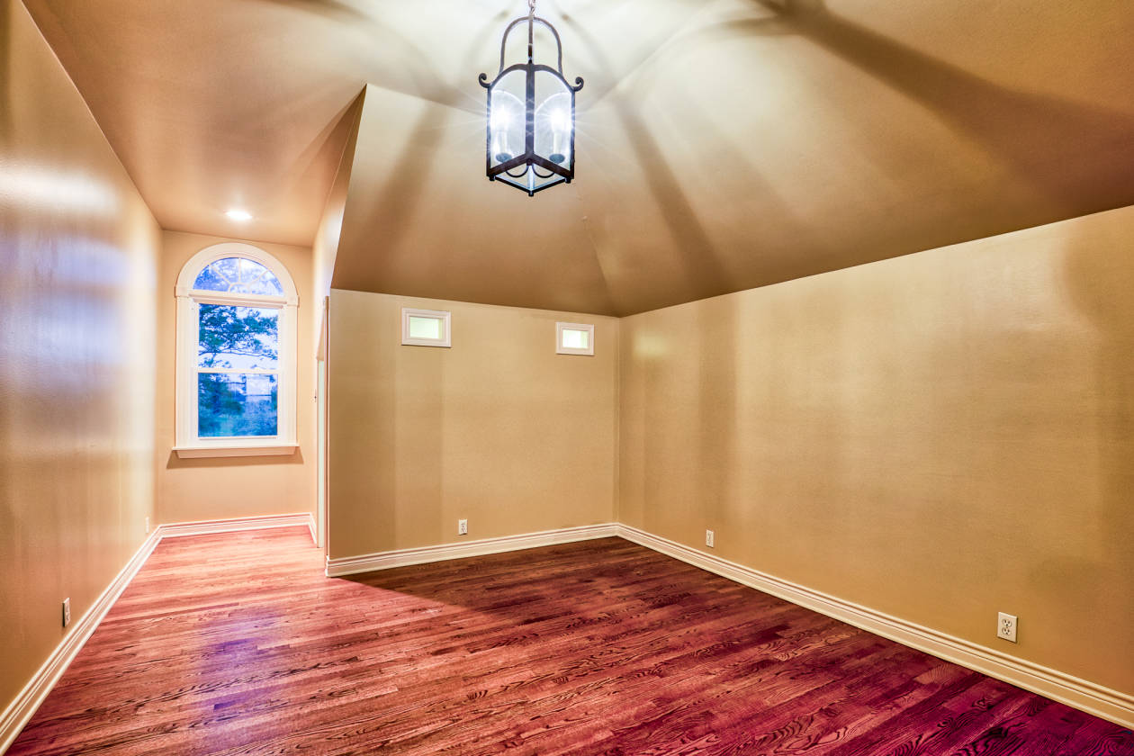 Blue Skies Ranch Exclusive Luxury Farmhouse Burton, Washington