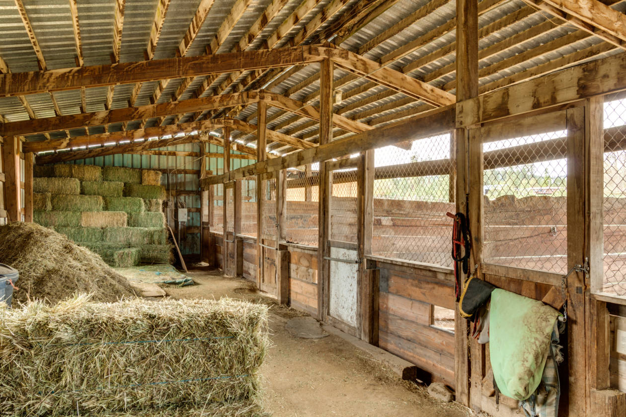 Double Eagle Stables Horse Properties