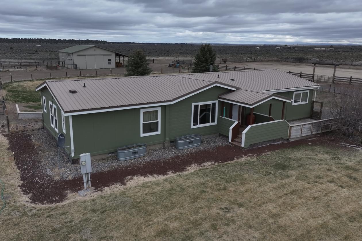 40 Acres in Oregon's High Desert - photo 2