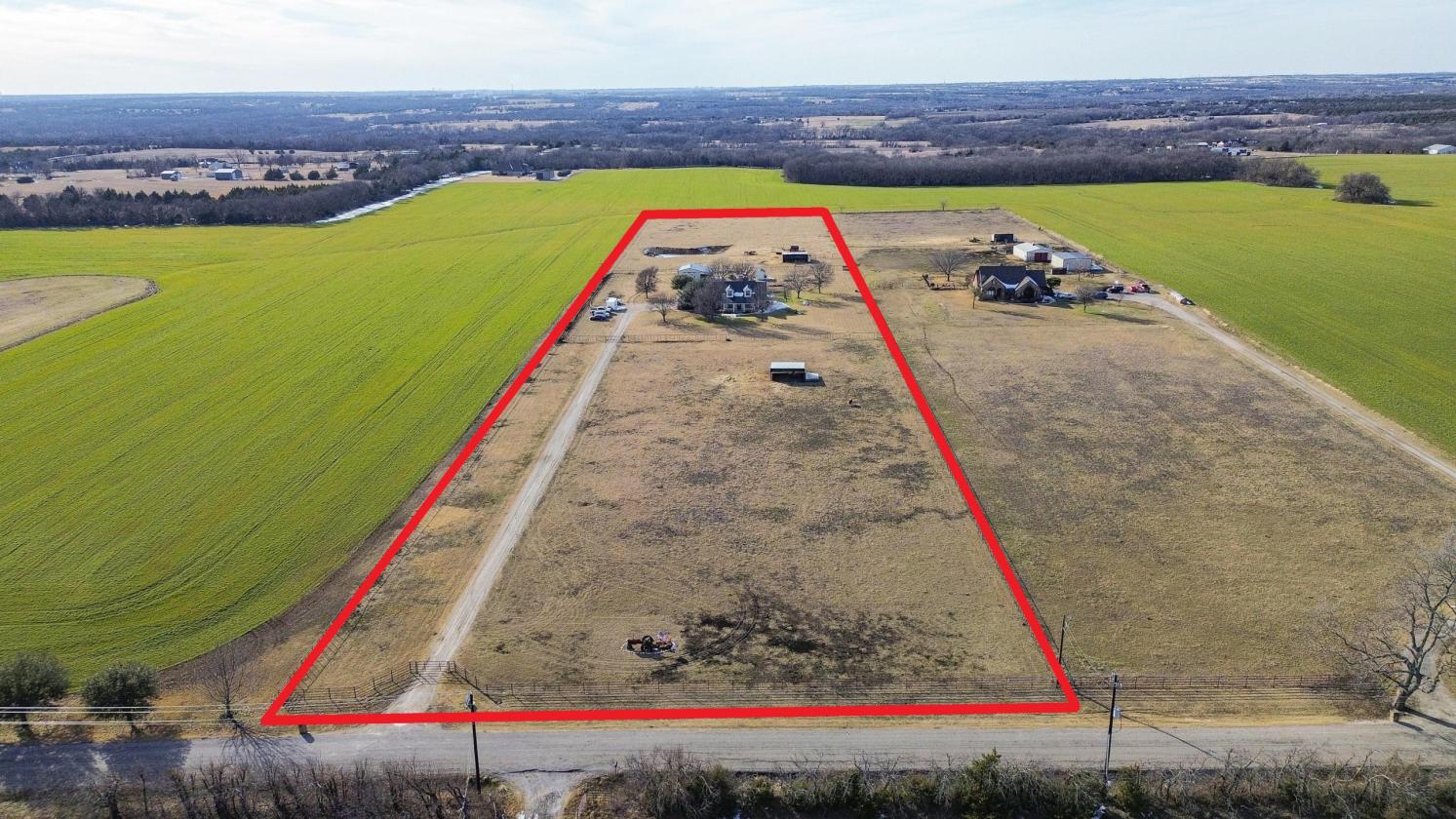 Lovely home with Pool on 9+/- AC Fully Pipe Fenced - photo 26