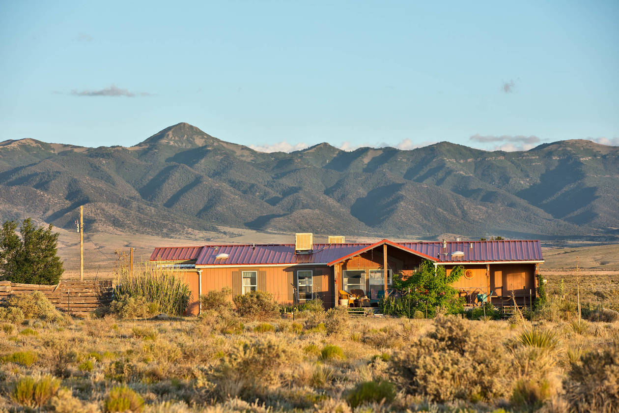 Spectacular Ranch Home and Property Carrizozo, Lincoln County, New